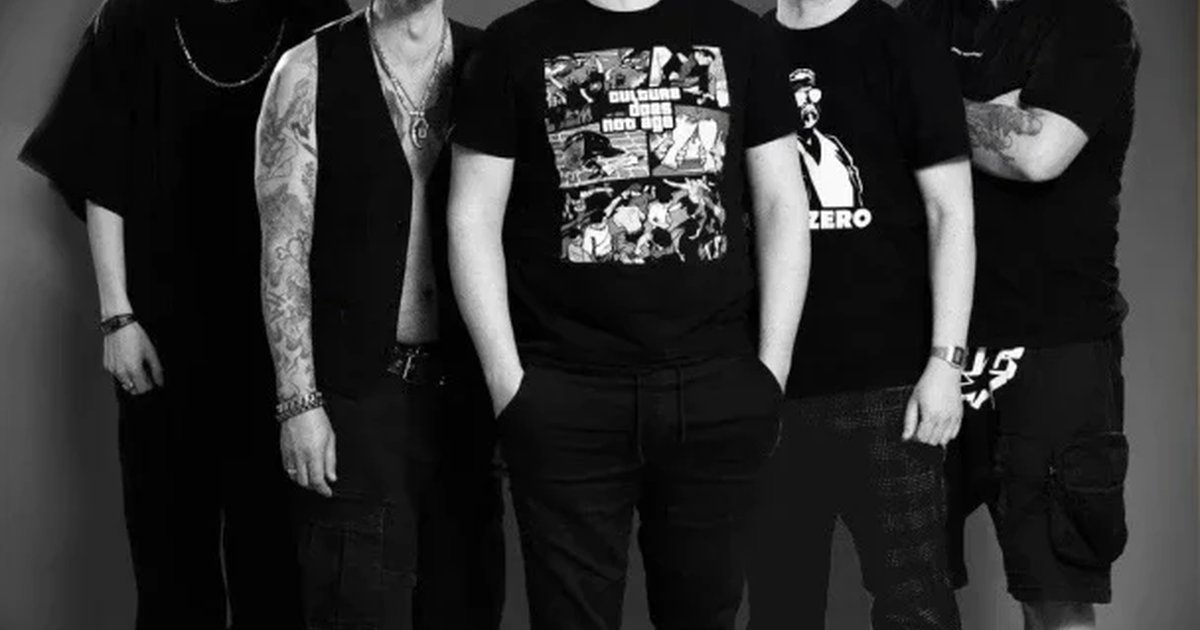 Афиша «17 лет THE IRON BEES! г. Москва»