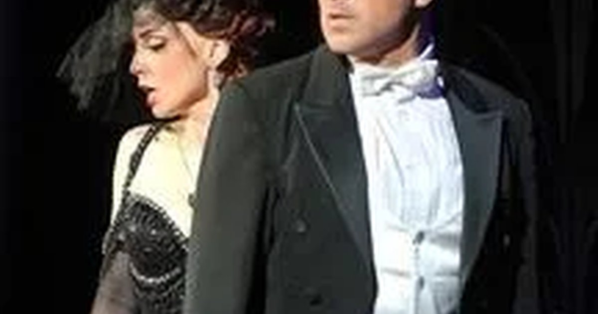 Афиша «Бал в «‎Савойе»‎ ПРЕМЬЕРА»