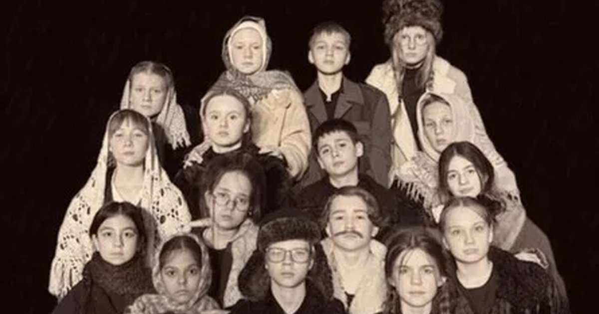 Афиша «Детская театральная мастерская "МаЯК", г. Набережные Челны, спектакль: "Беглецы"»