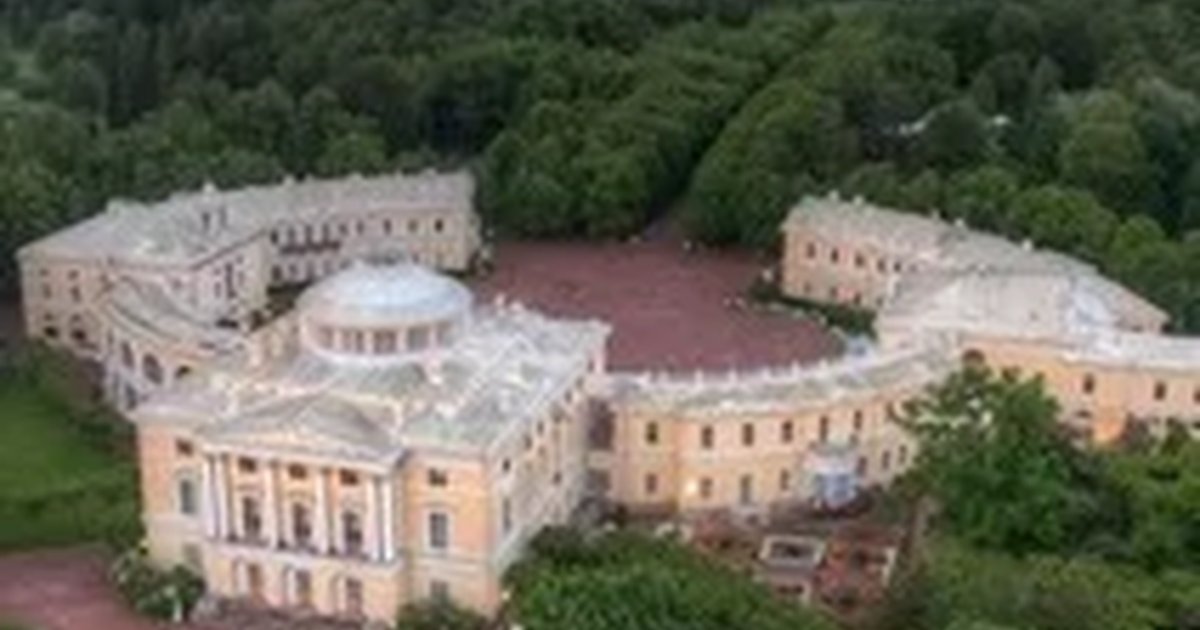 Афиша «Экскурсия в Павловск (Павловский дворец)»