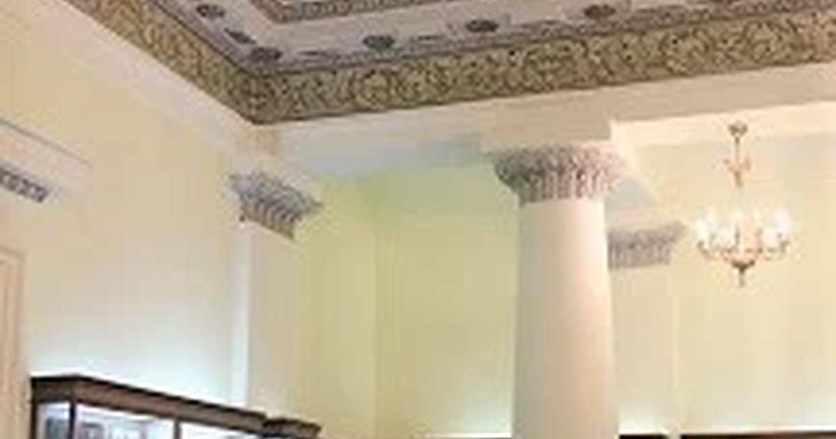 Афиша «Экспозиция музея истории Казанского университета»