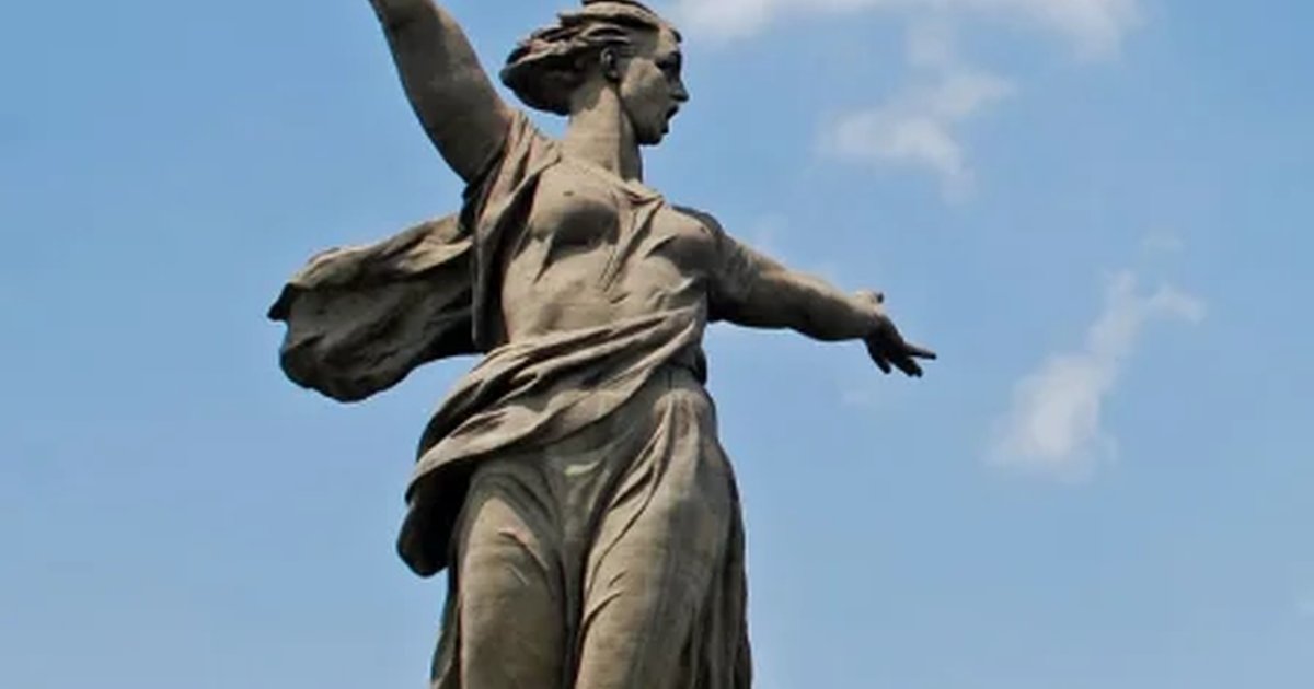 Мамаев Курган, где время замерло в Волгограде — 7 июля