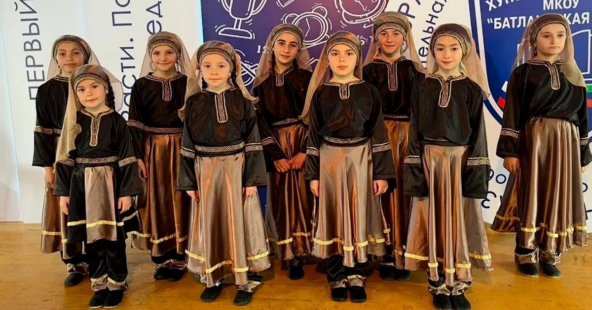 Афиша «Мастер-класс народного танца»
