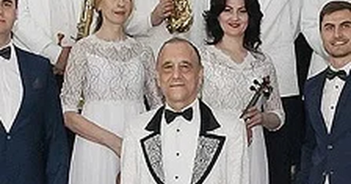 Афиша «Незаконченный роман»