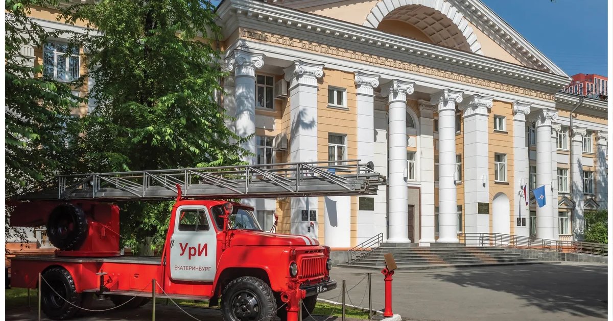 Афиша «Палладианские черты в творчестве Рейшера и Грушенко»