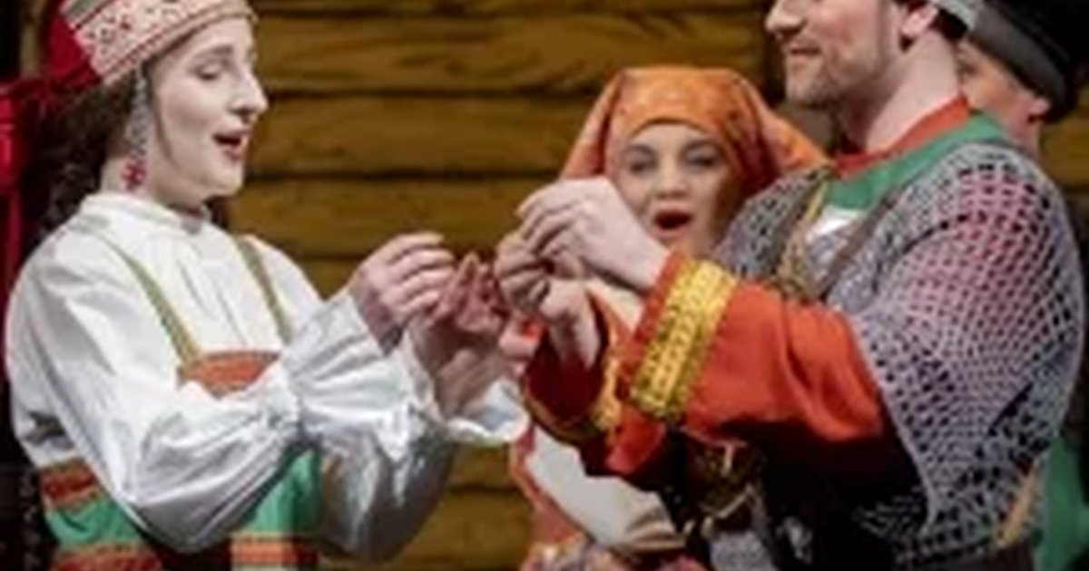 Афиша «Про Ивана-молодца и подарки из ларца»