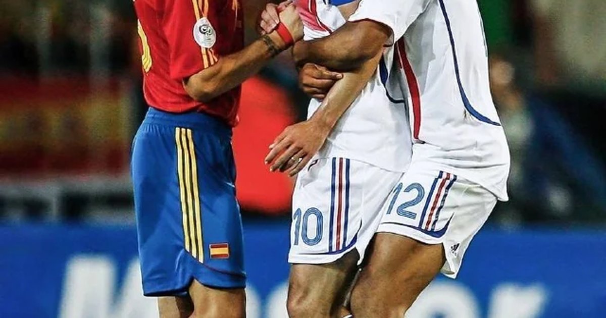 Афиша «Просмотр полуфинала Франция — Испания»