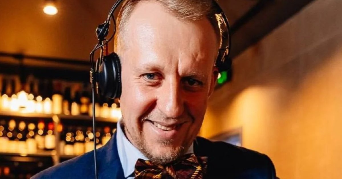 Афиша «Романтический ужин при свечах с гуру винила Дмитрием Донченко»