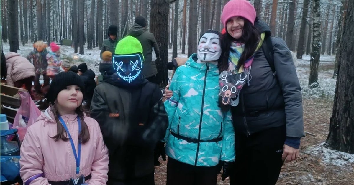 Афиша «Семейный костюмированный поход с игрой «99 ночей в лесу»»