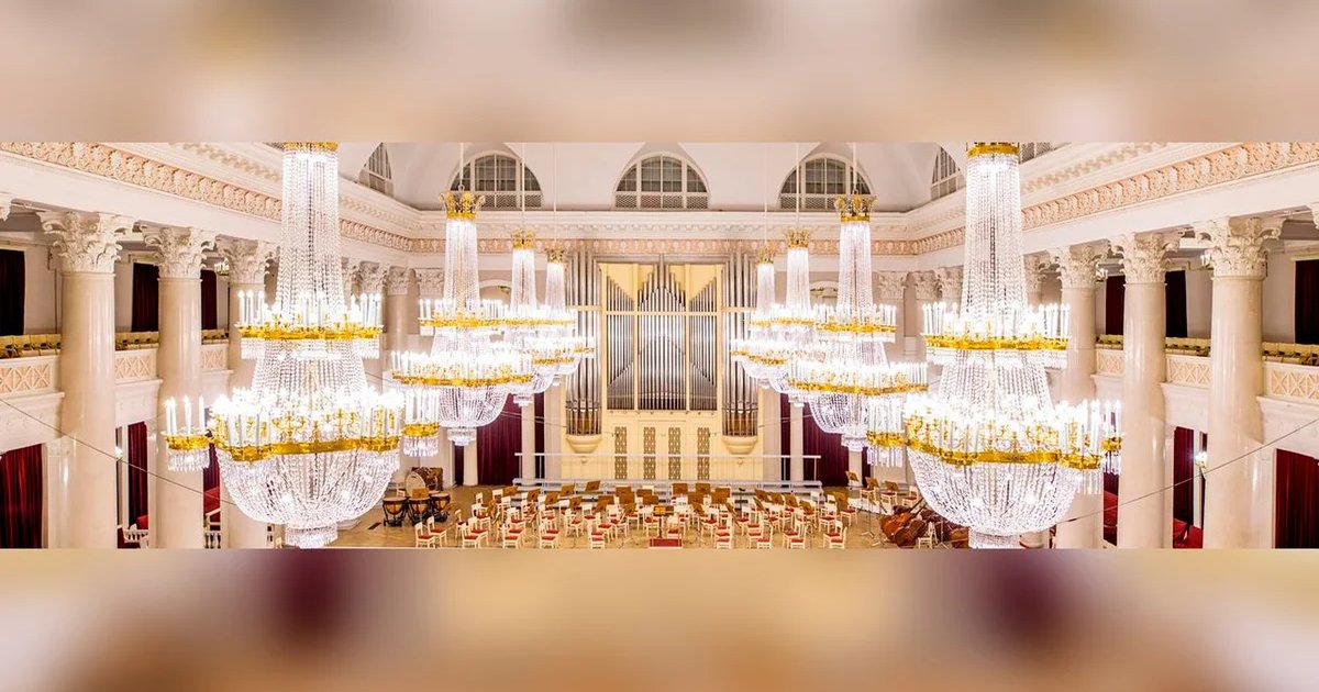 Афиша «Симфонический оркестр musicAeterna»