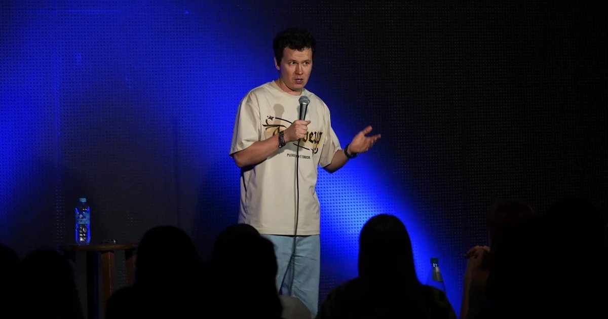 Афиша «Stand Up на Рождественской»