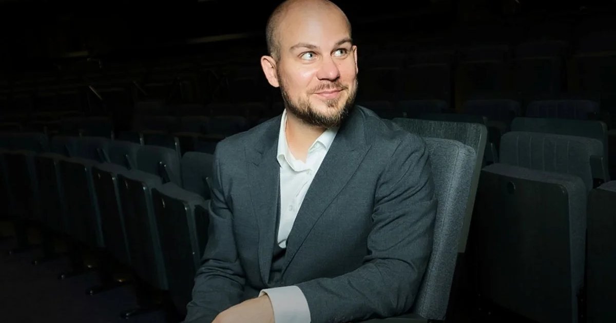 Афиша «StandUp. Валентин Сидоров»