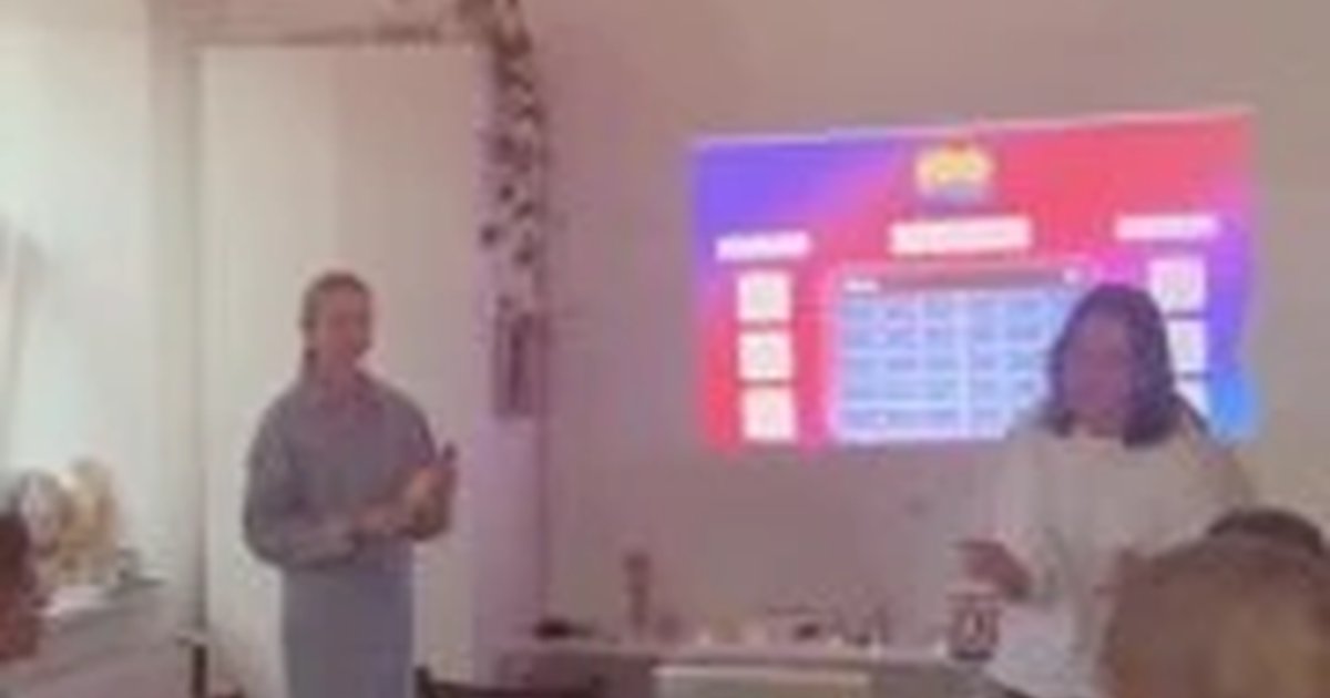 Афиша «Сто_кОдному — игра на интуицию»