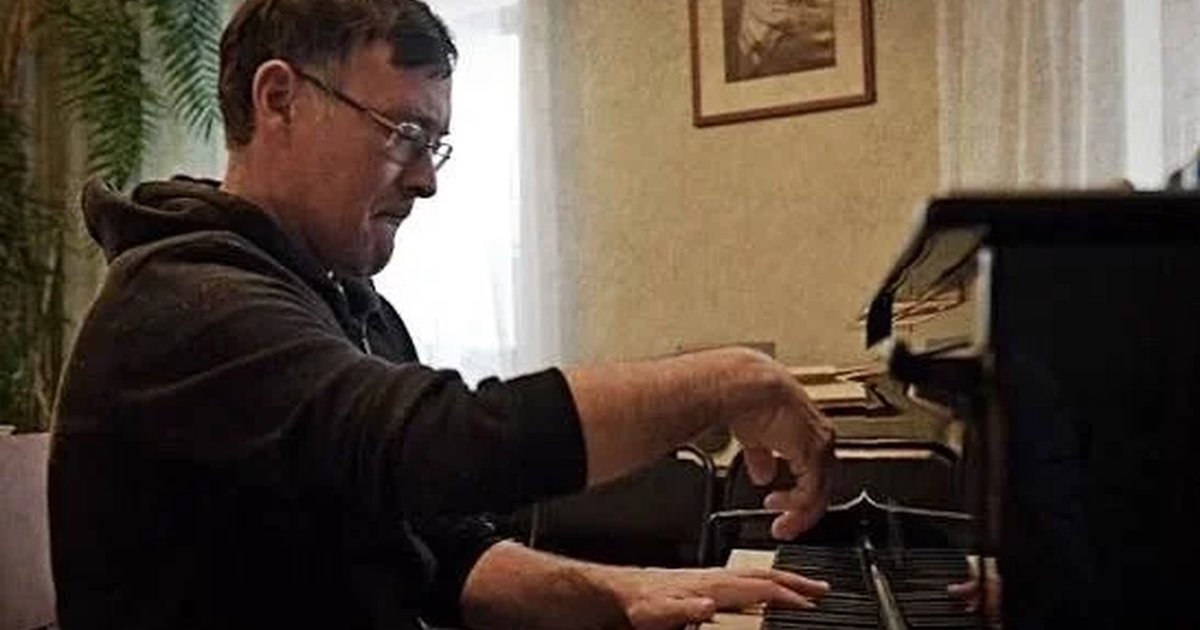 Афиша «Творческий вечер Всеволода Сарантова»
