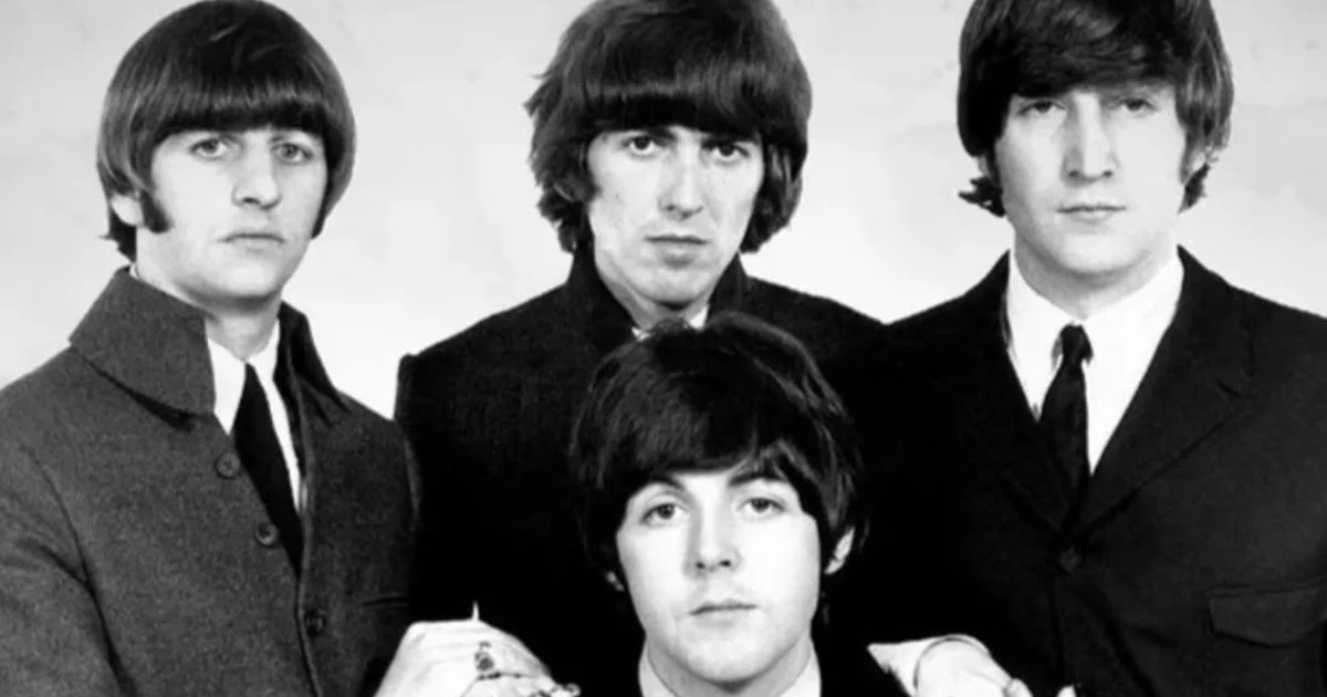 Афиша «Всемирный день The Beatles с гр. Ракеты»