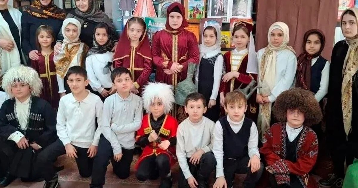 Афиша «Занимательная викторина "Языковые путешествия"»