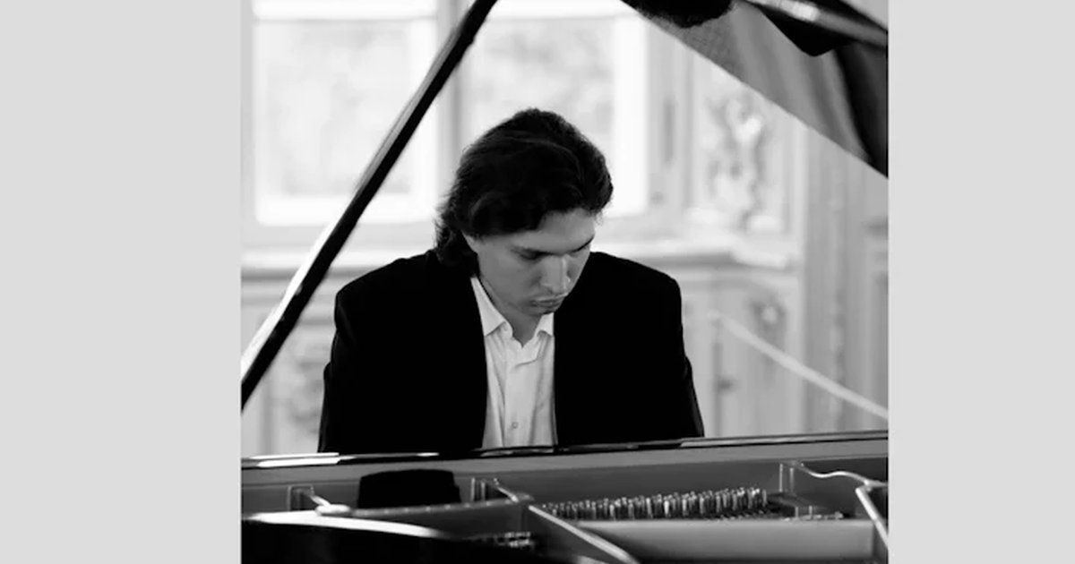 Афиша «Зимний фестиваль Pianissimo. Сольный концерт Федор Орлов в Государственном Эрмитаже»