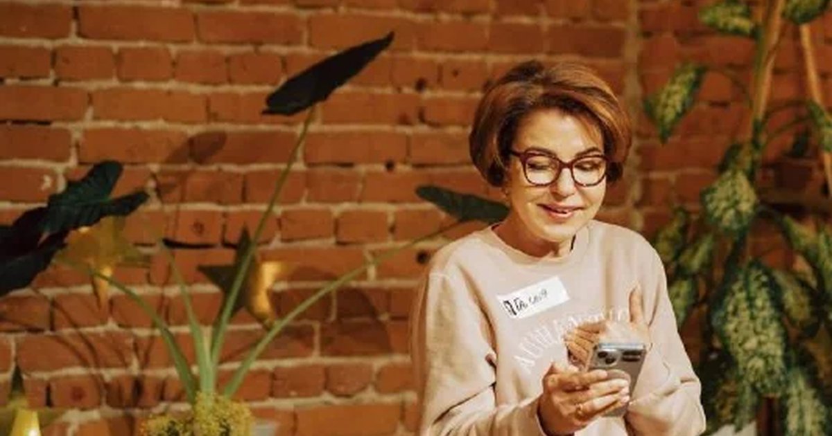 Афиша «Зрелые встречи 55+: творческий вечер»