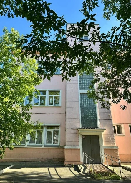Афиша «Архитектурная экскурсия по Соцгороду ЧТЗ с Юлией Семейкиной»