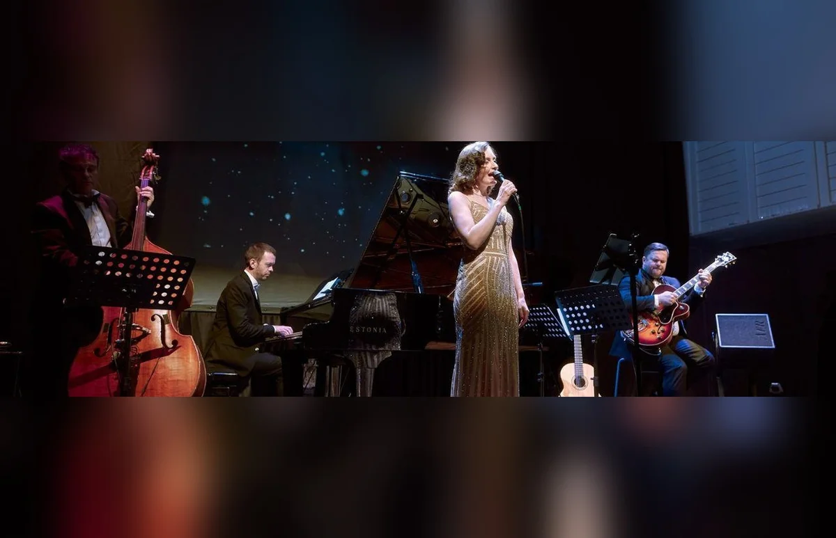 Афиша «CHRISTMAS JAZZ. Новогодний концерт в старинном особняке»