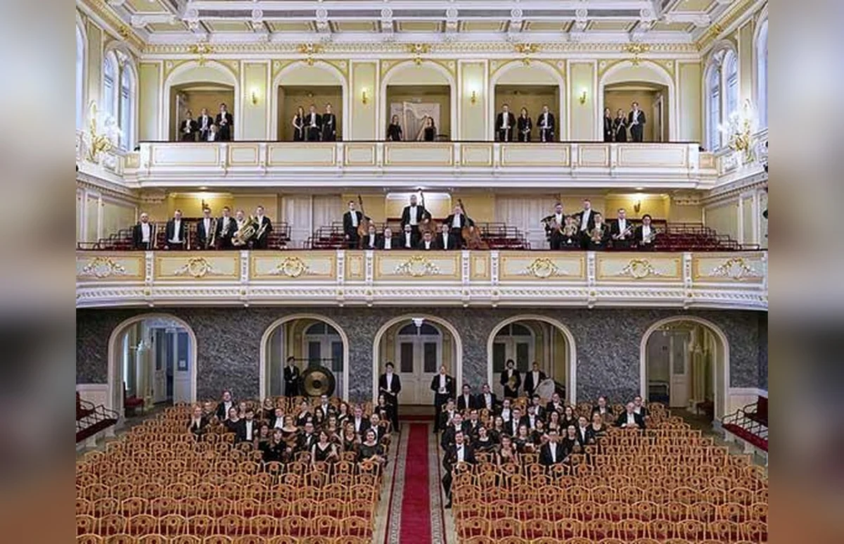 Афиша «Д. Бортнянский, Е. Фомин»