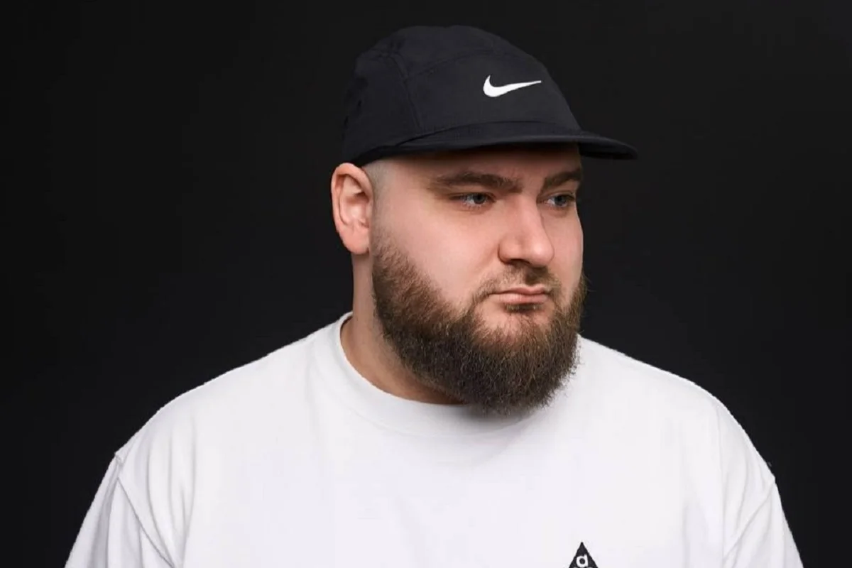 Афиша «Дима Илюхин. Сольный стендап-концерт»