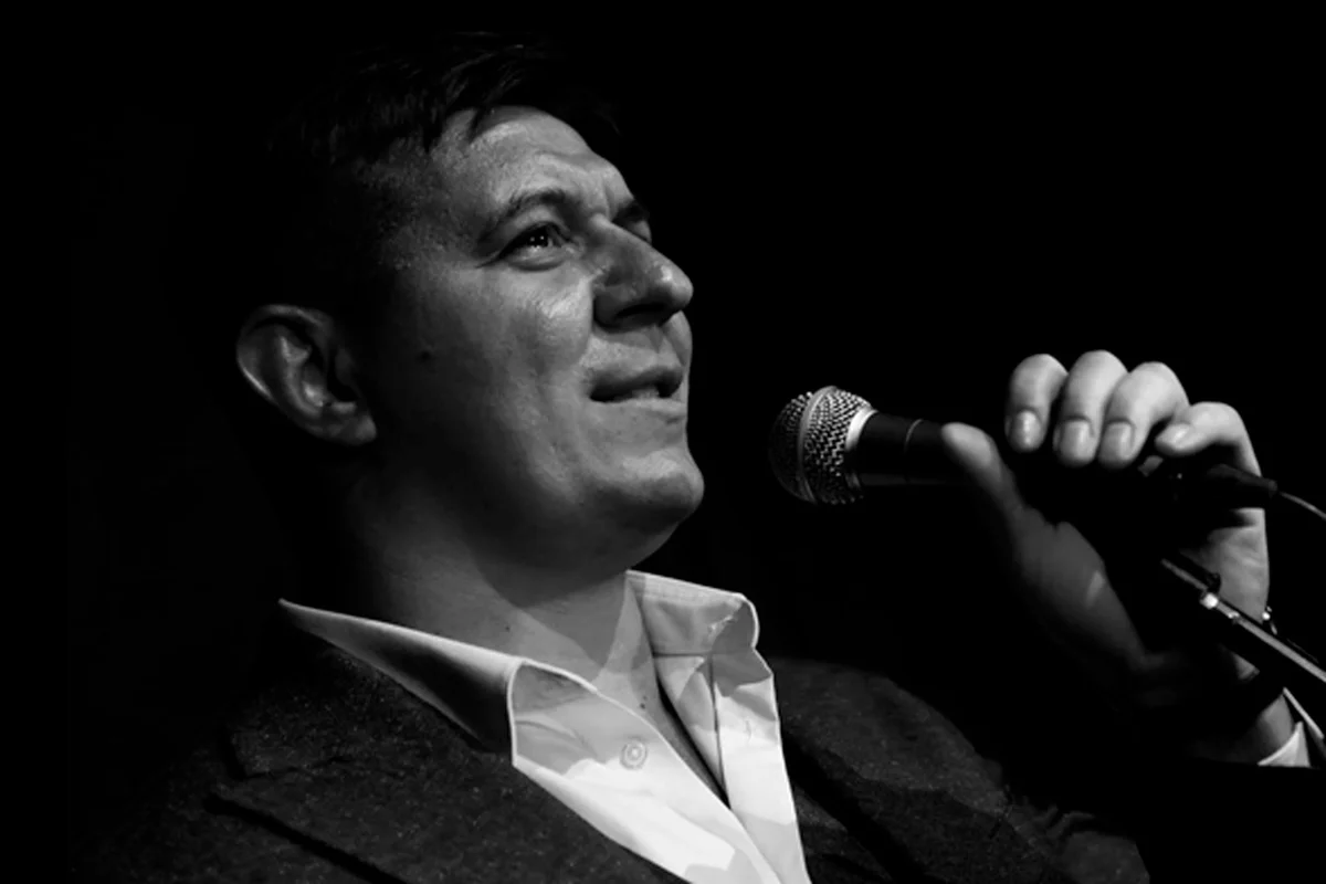 Афиша «Дмитрий Кравченко - поэтический концерт "Любовь вне времени"»