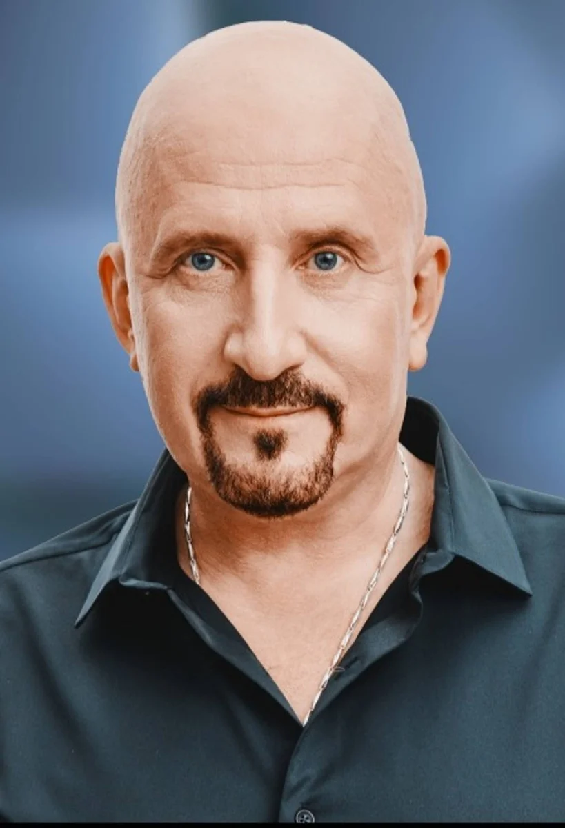Афиша «Евгений Григорьев с новой концертной программой "ЗА ВСЕ ТЕБЯ БЛАГОДАРЮ"»