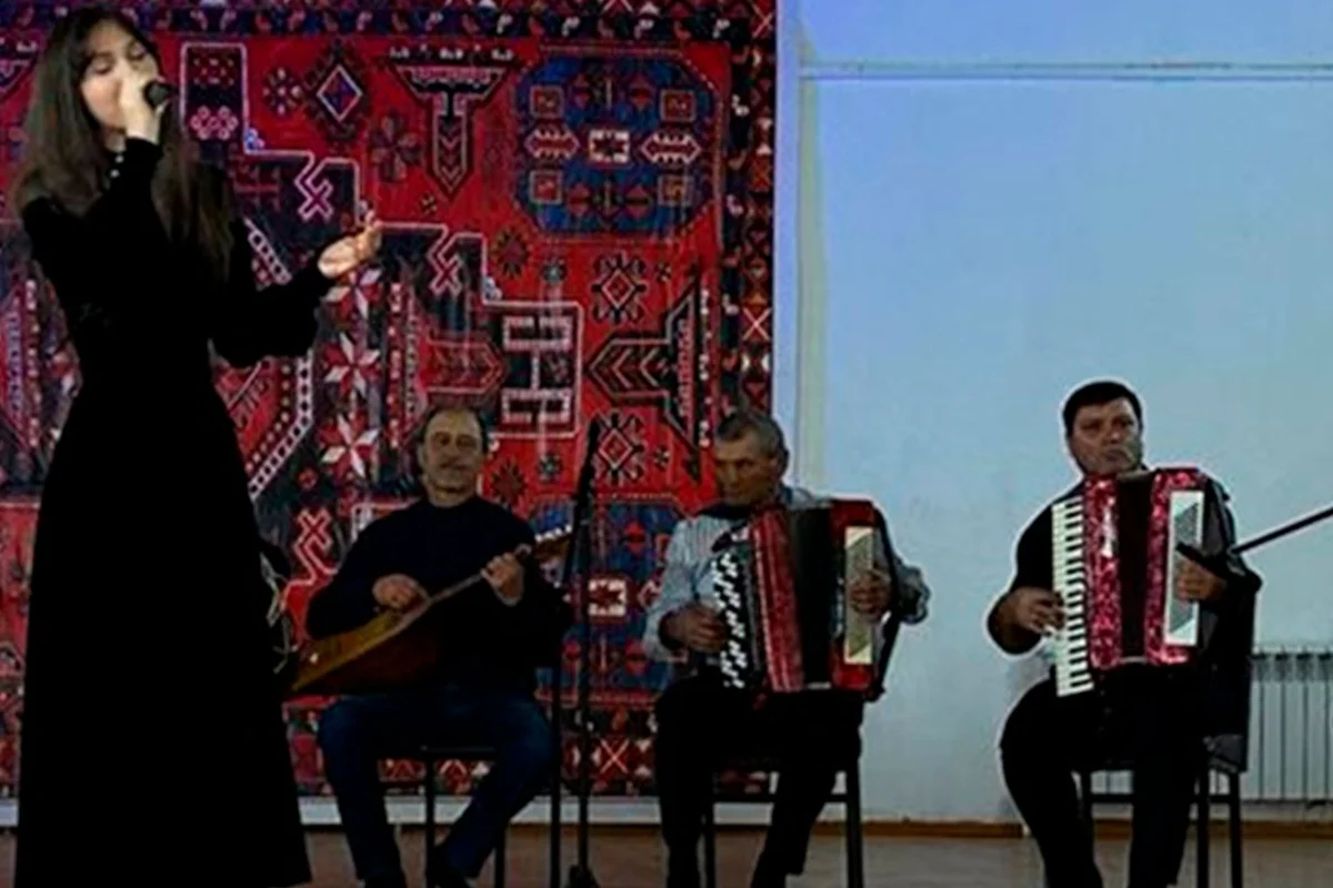 Афиша «Фестиваль народного творчества «Поет село родное»»