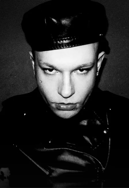 Афиша «huzzy b»
