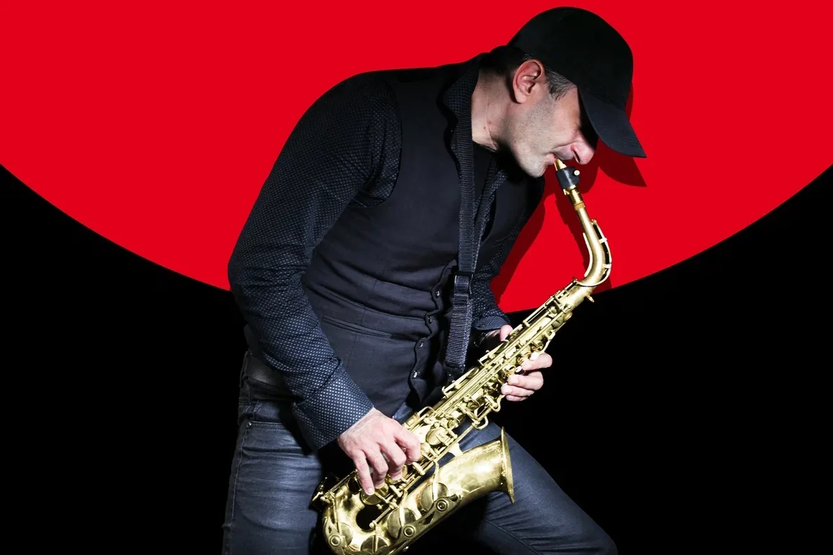 Афиша «J.Seven»