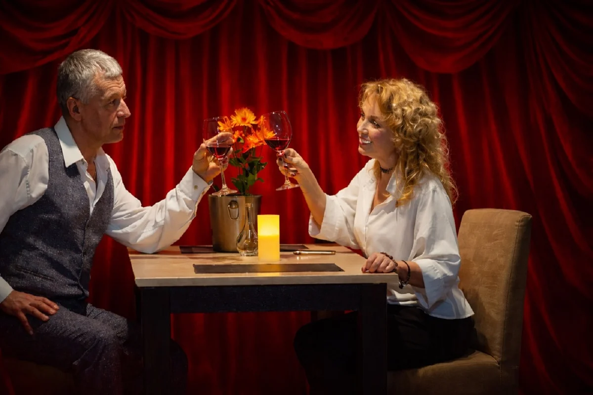 Афиша «Клубника со сливками. Гастроспектакль»