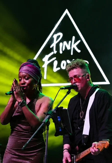 Афиша «Pink Floyd Show & Durga McBroom Оригинальный голос Pink Floyd. Легенда возвращается»
