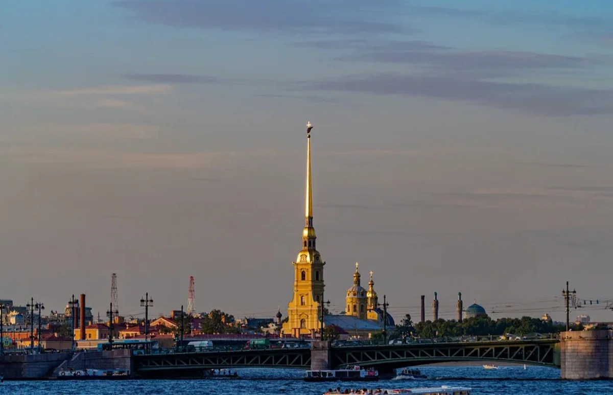 Афиша «Обзорная экскурсия + Петропавловская крепость.»