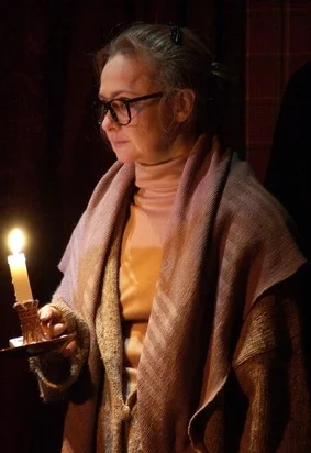 Афиша «Пока она умирала»