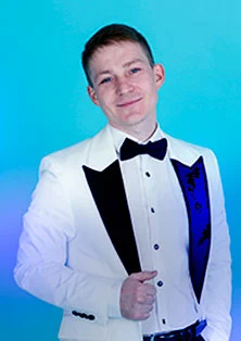 Афиша «Рафаэль Якупов. Гомерләр матур үтә»