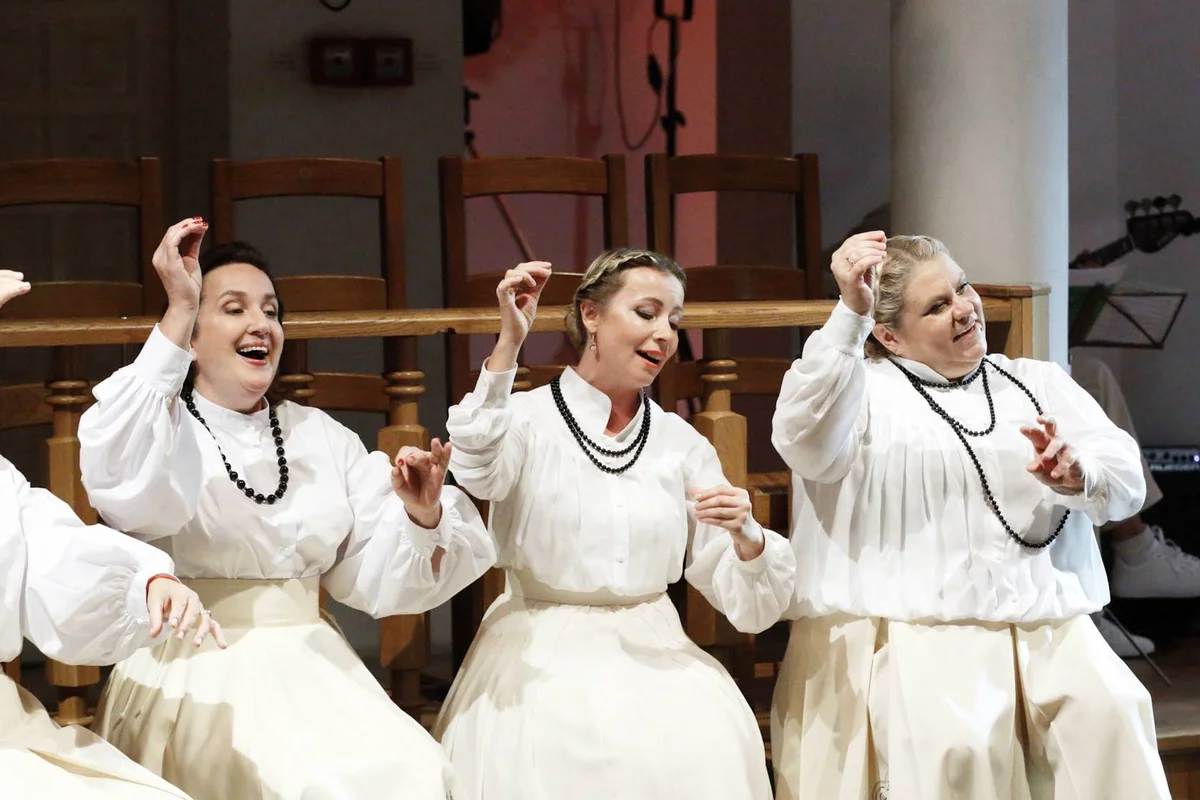 Афиша «Родные песни»