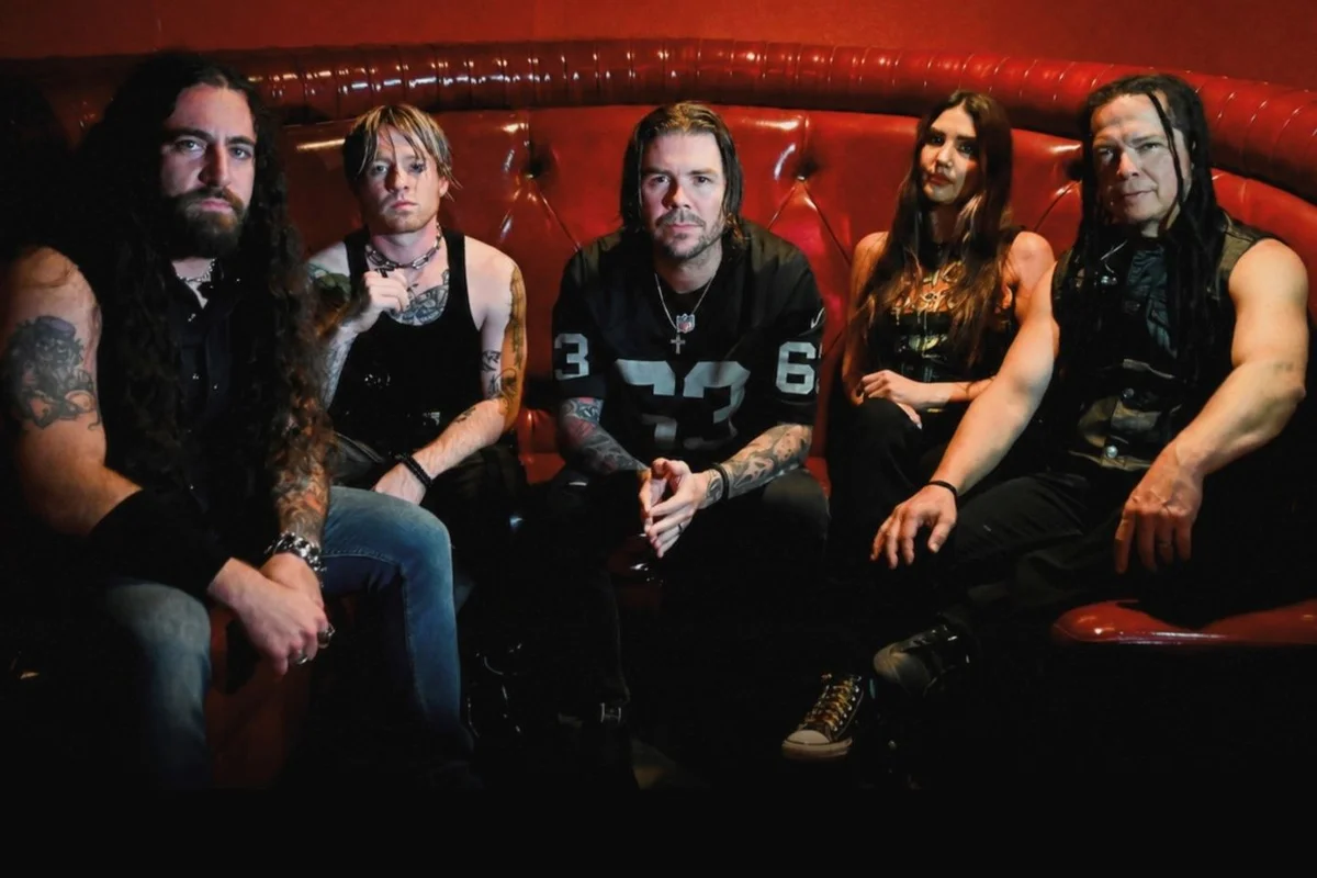 Афиша «Saliva»