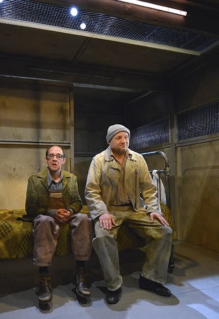 Афиша «Смит и Вессон»