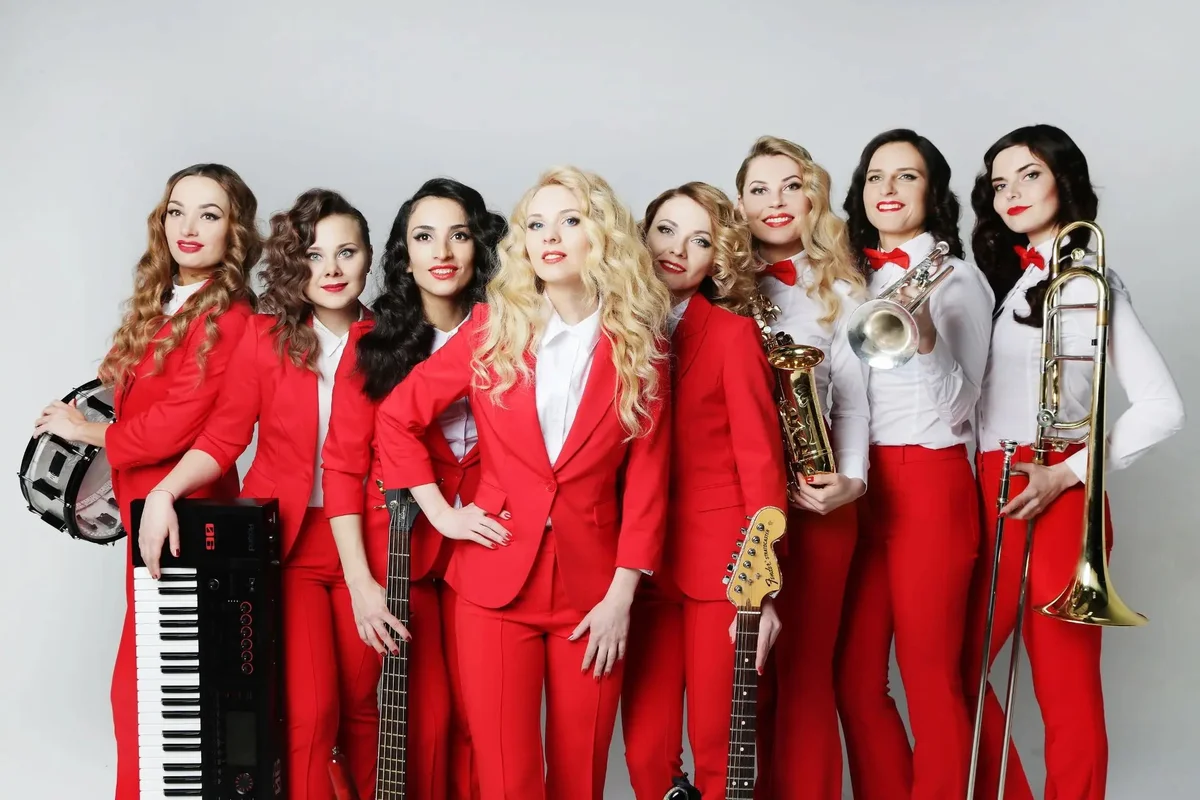 Афиша «В джазе только девушки (Women's Band Ш.И.К)»