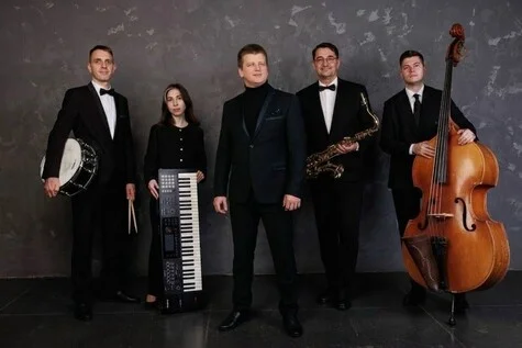 Афиша «Возьми меня на луну — Артём Канцлер и Stage band»