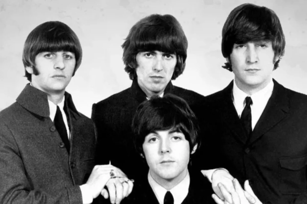 Афиша «Всемирный день The Beatles с гр. Ракеты»