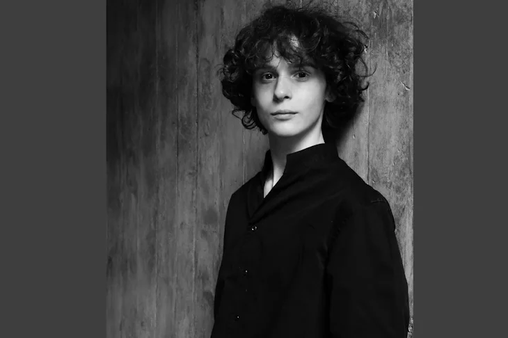 Афиша «Зимний фестиваль Pianissimo. Сольный концерт Константин Матиас в Государственном Эрмитаже»